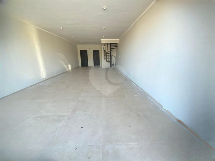 Foto REO1104176