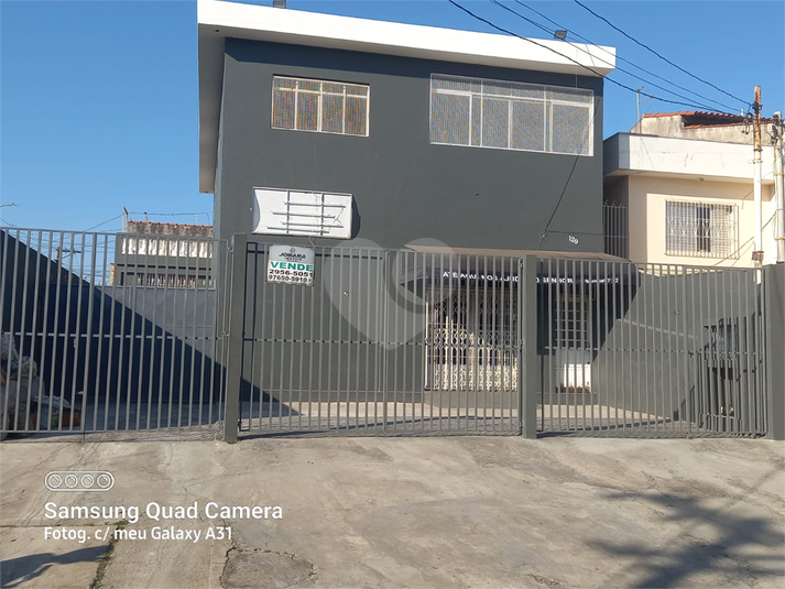 Foto REO1104180