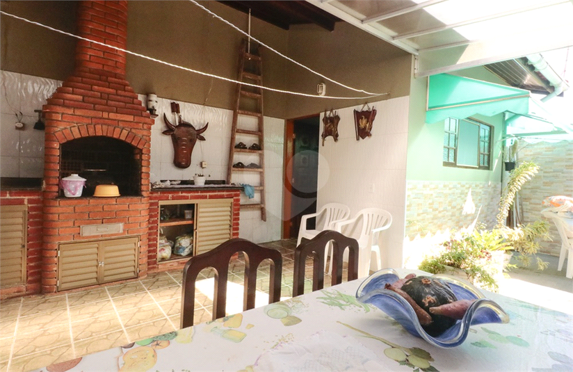 Foto REO1104187