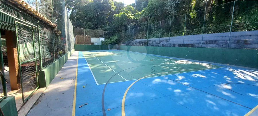 Foto REO1104230