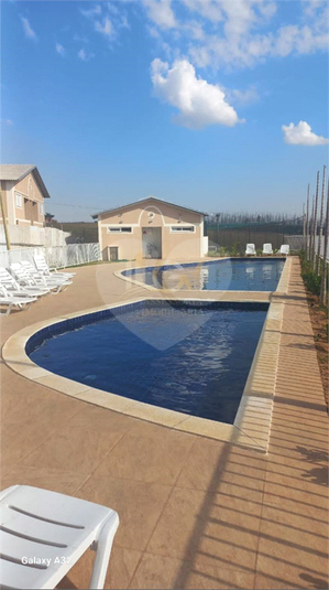 Foto REO1104237