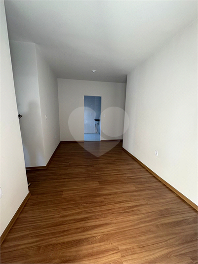 Foto REO1104237