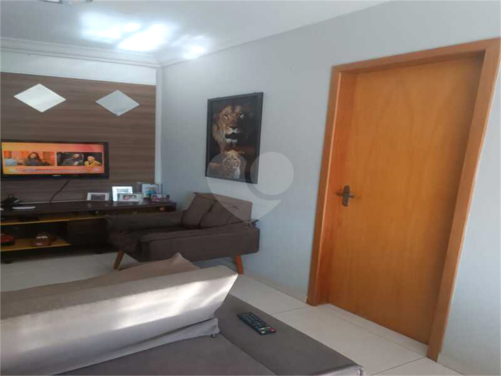 Foto REO1104238