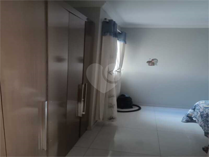 Foto REO1104238