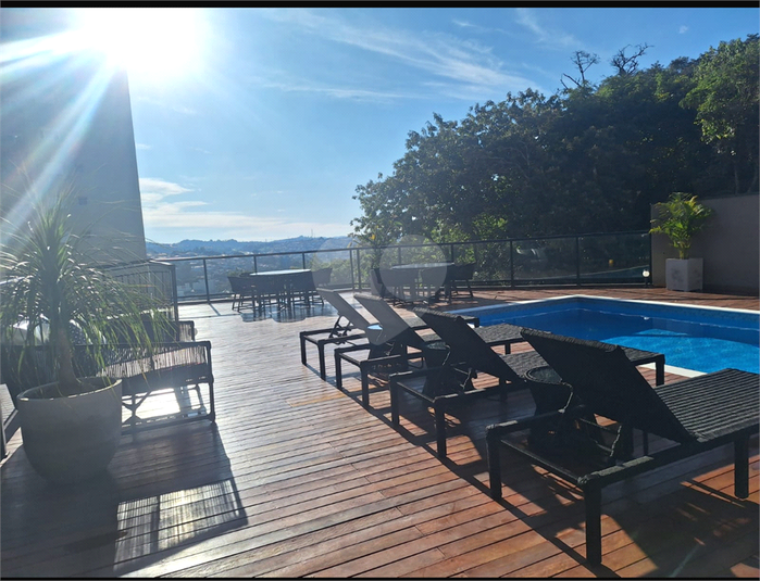 Foto REO1104244