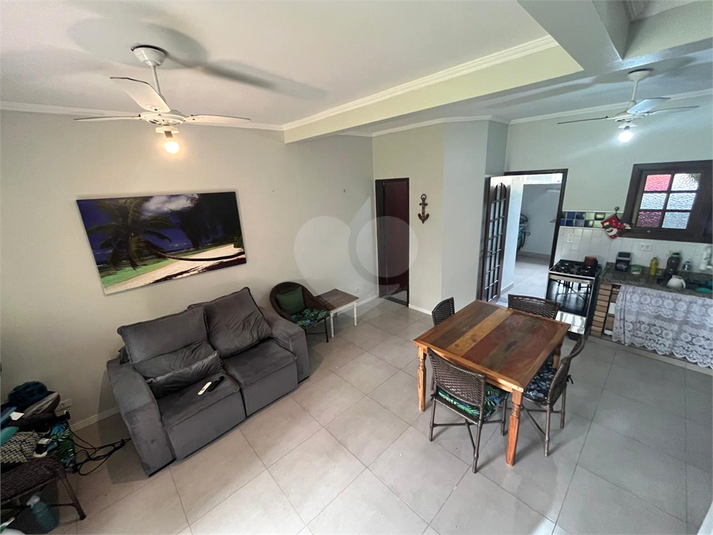 Foto REO1104246