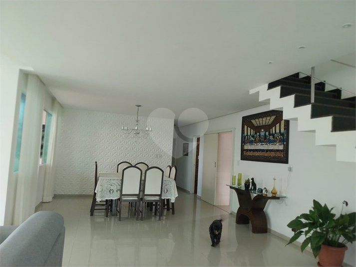 Foto REO1104269