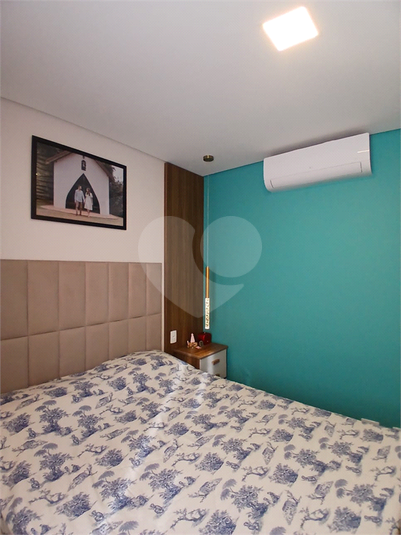 Foto REO1104271