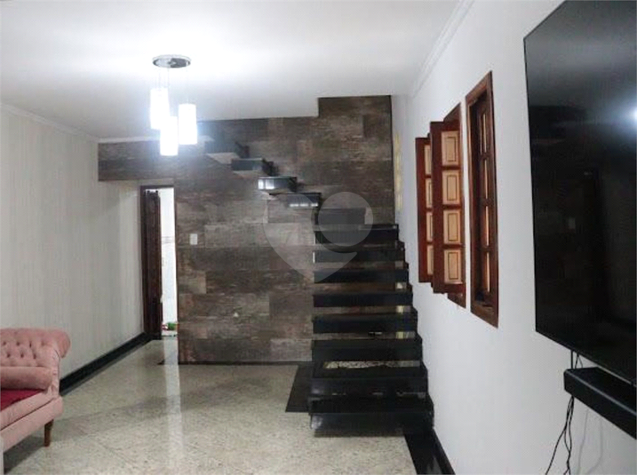 Foto REO1104275