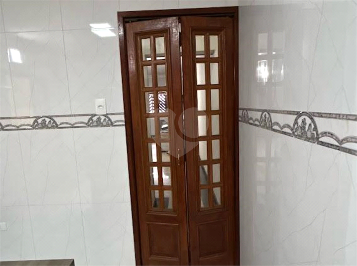 Foto REO1104275