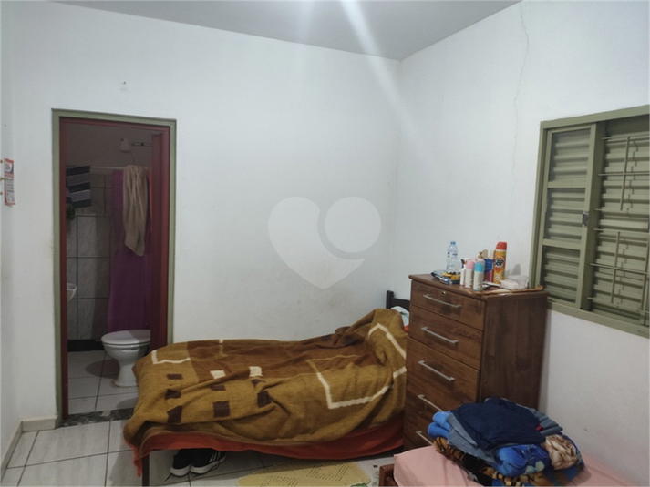 Foto REO1104281