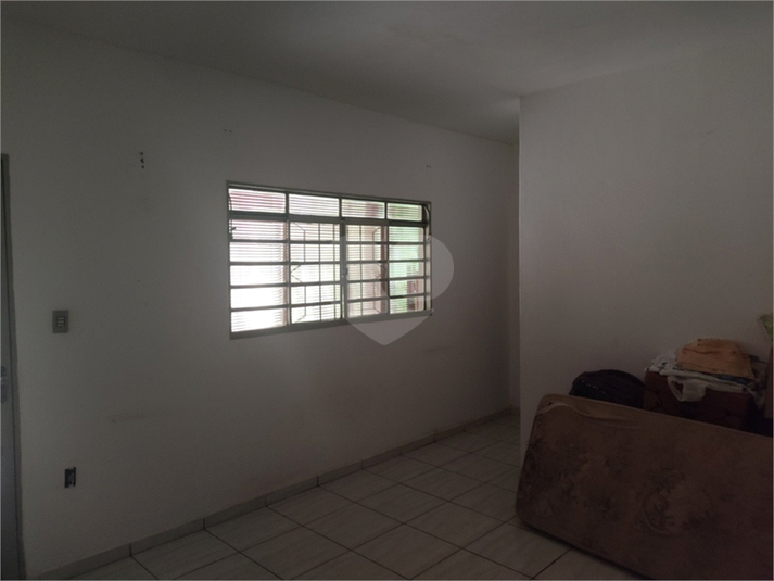 Foto REO1104281