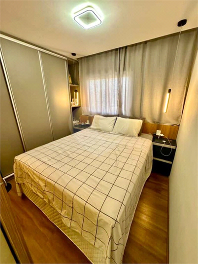 Foto REO1104282