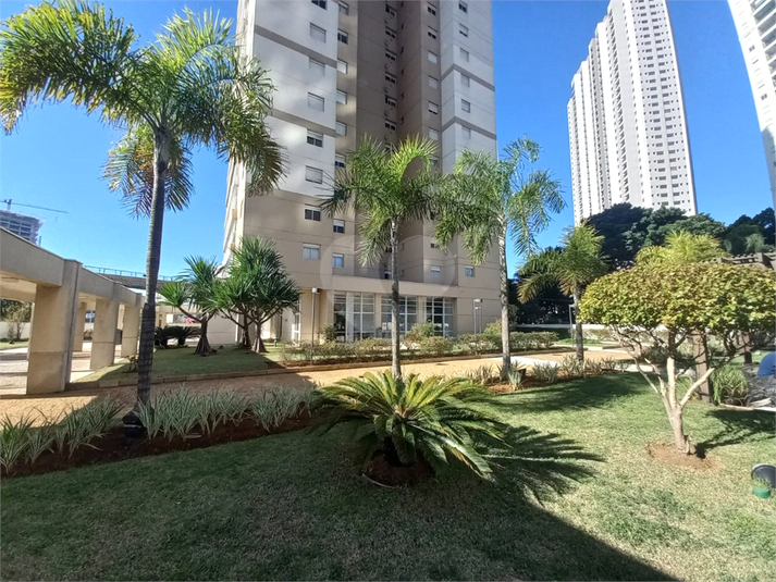 Foto REO1104284