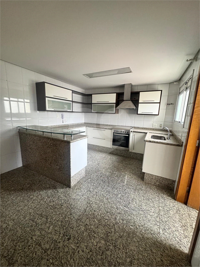 Foto REO1104288