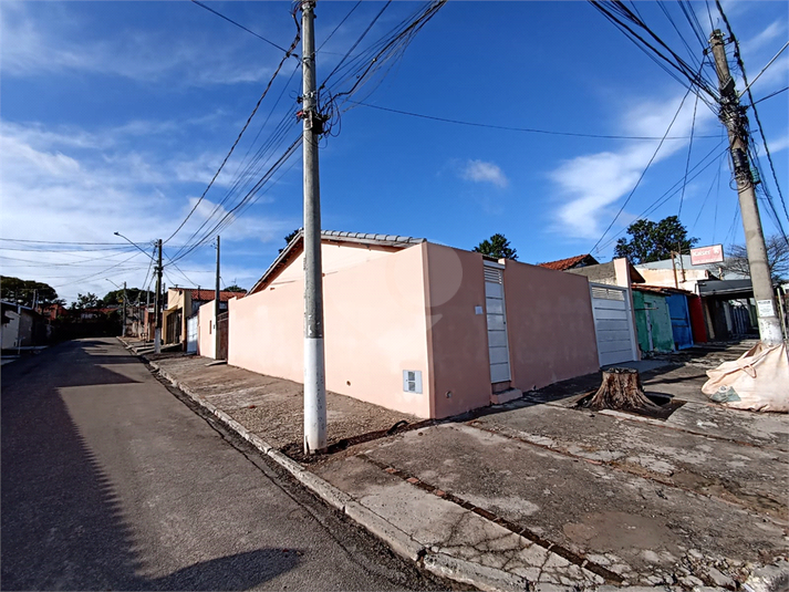 Foto REO1104291