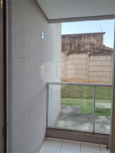 Foto REO1104300