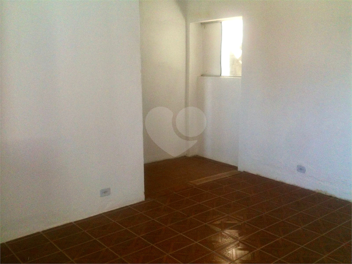 Foto REO1104311