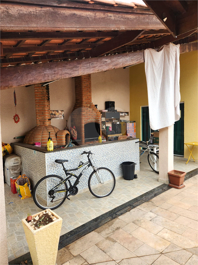 Foto REO1104326