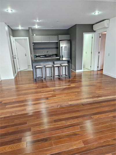 Foto REO1104328