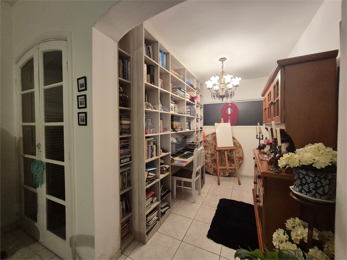 Foto REO1104331