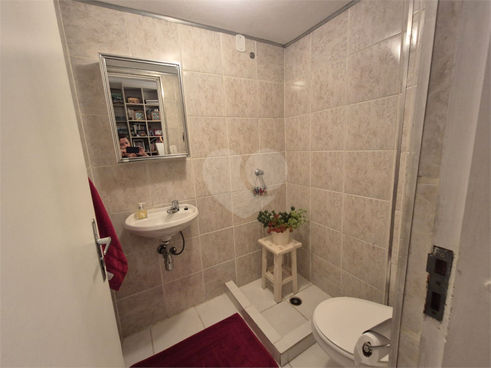 Foto REO1104331