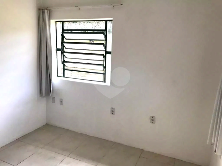 Foto REO1104332