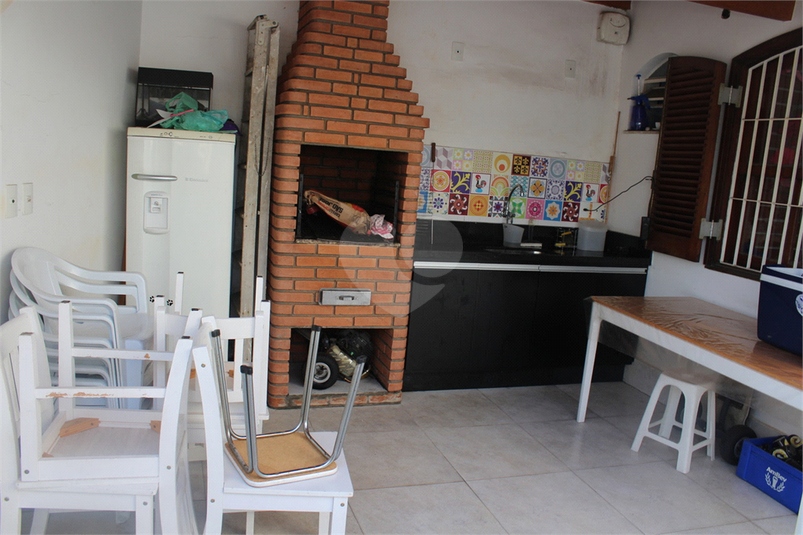 Foto REO1104345