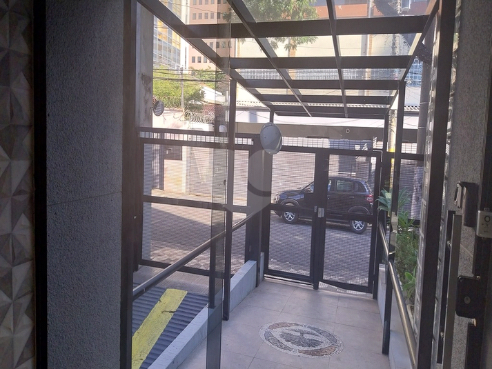 Foto REO1104350