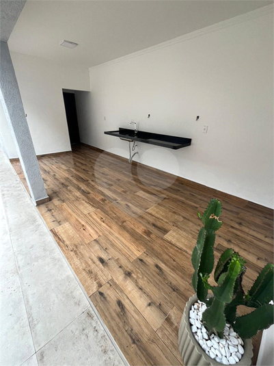 Foto REO1104355