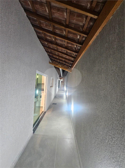 Foto REO1104357