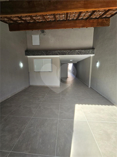Foto REO1104357