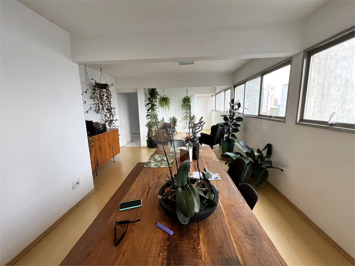 Foto REO1104361