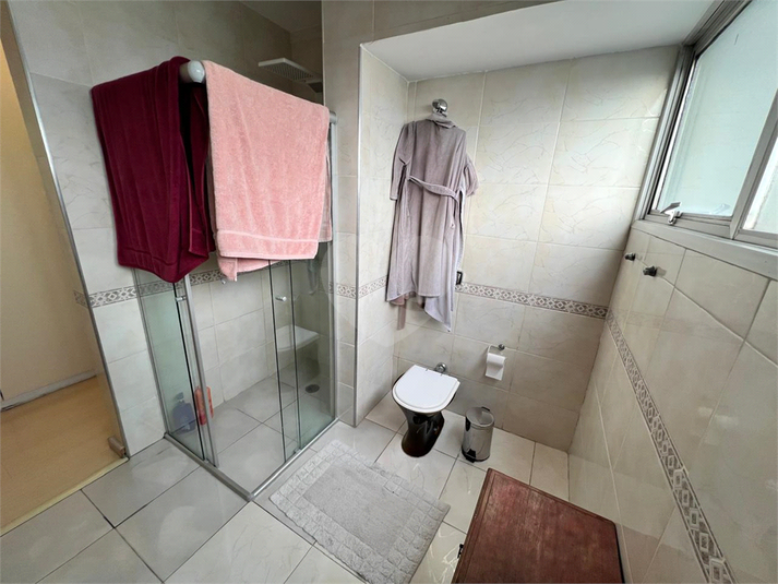 Foto REO1104361