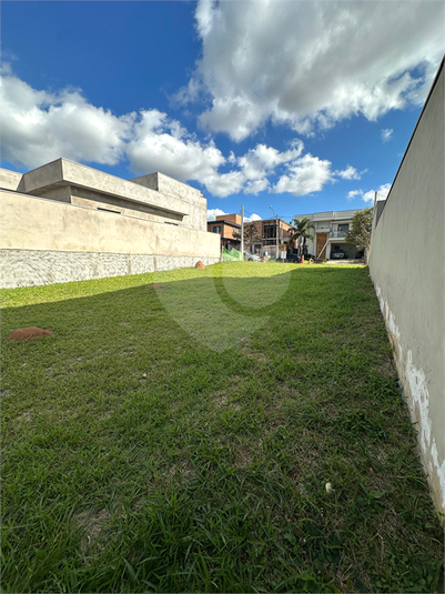 Foto REO1104375