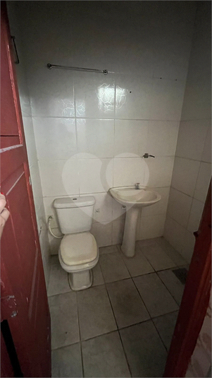 Foto REO1104377