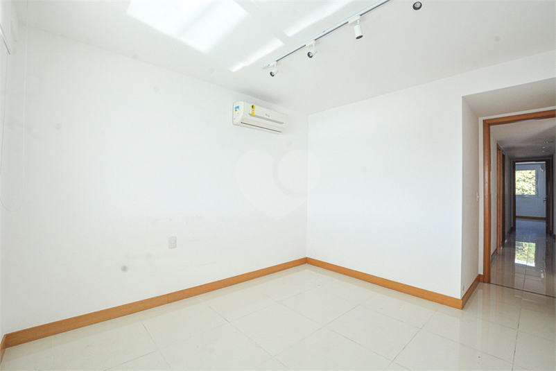 Foto REO1104378