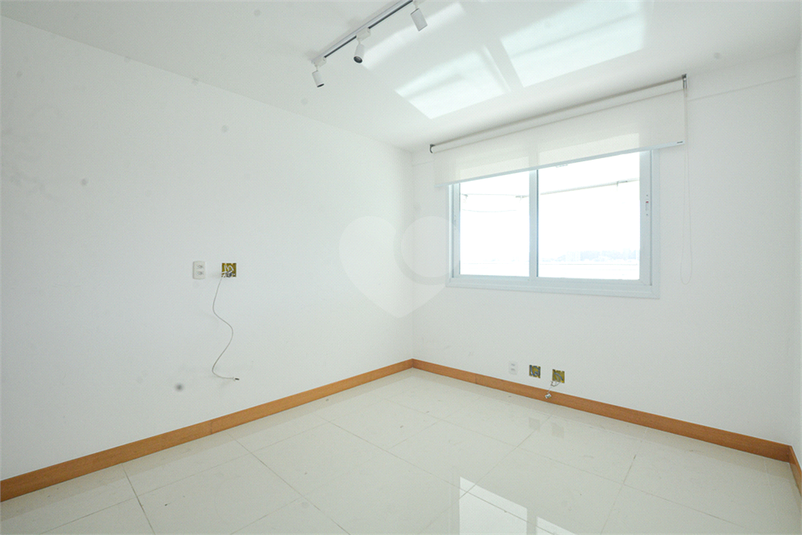 Foto REO1104378