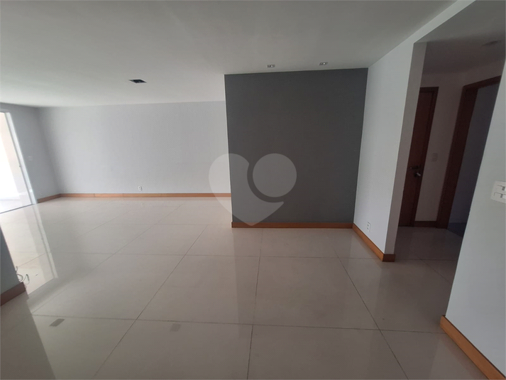 Foto REO1104378