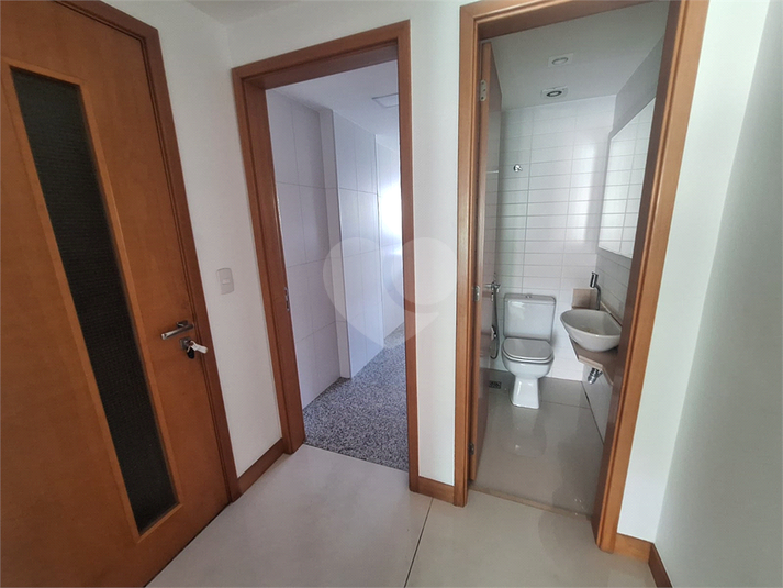 Foto REO1104378