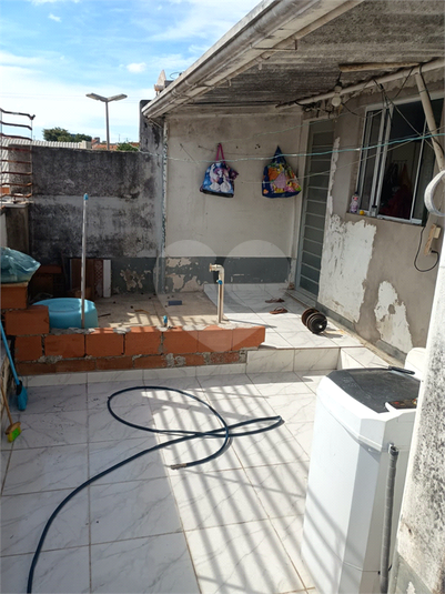 Foto REO1104381