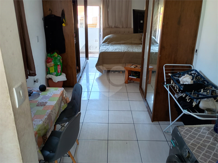 Foto REO1104381