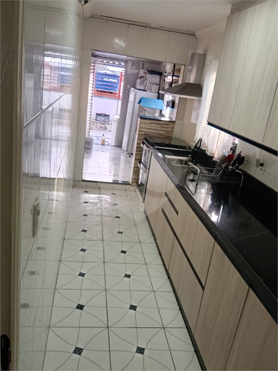 Foto REO1104381