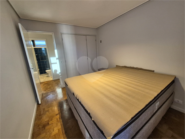Foto REO1104385