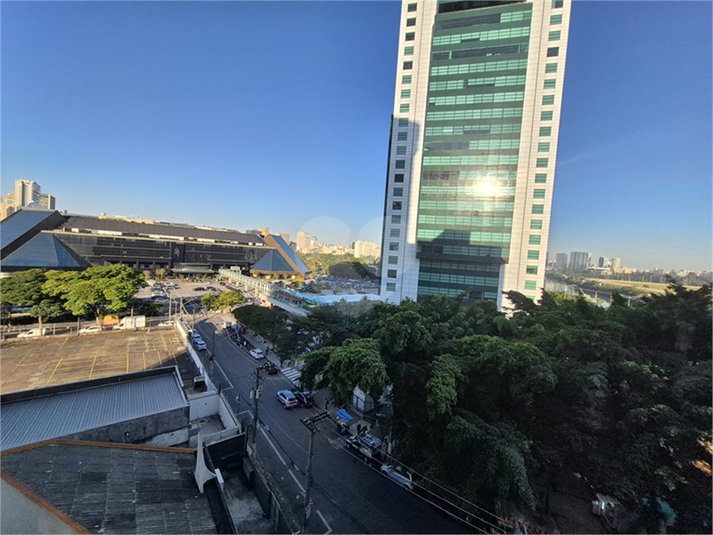Foto REO1104385