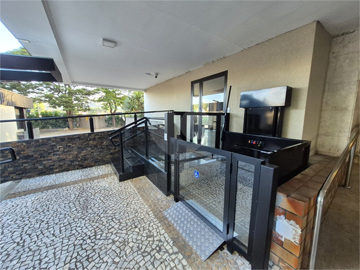 Foto REO1104385
