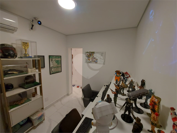 Foto REO1104386