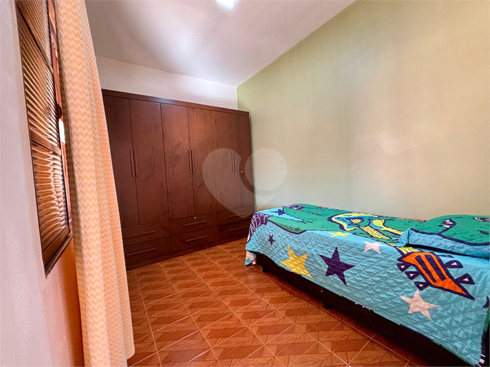 Foto REO1104391
