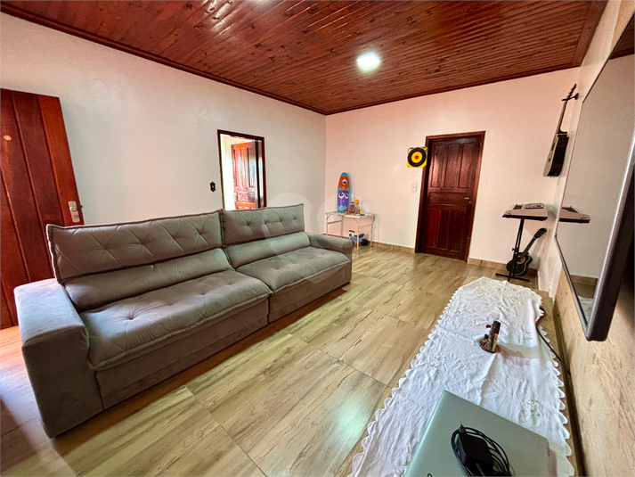Foto REO1104391
