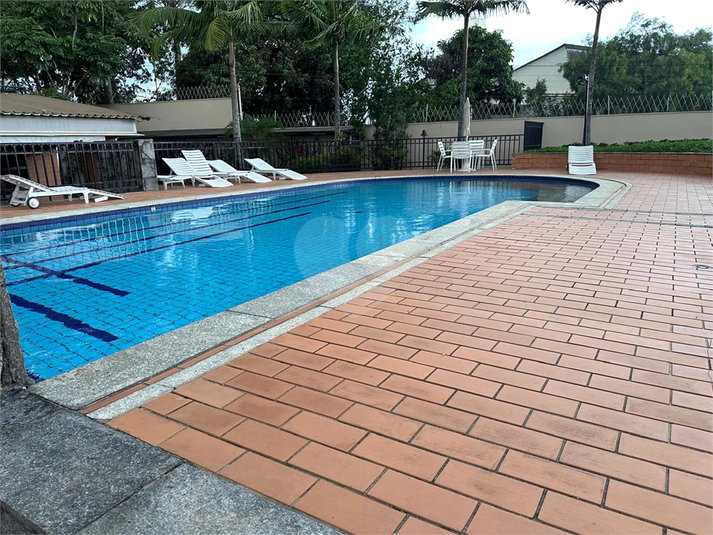 piscina adulto